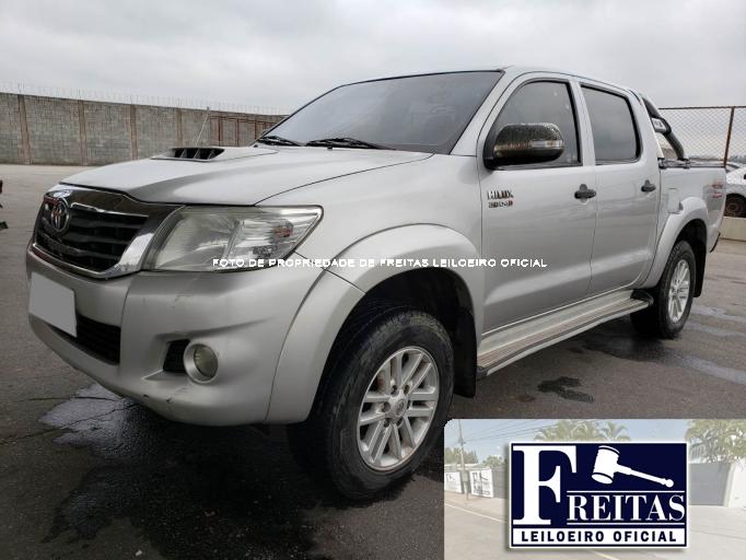 TOYOTA HILUX 12/12