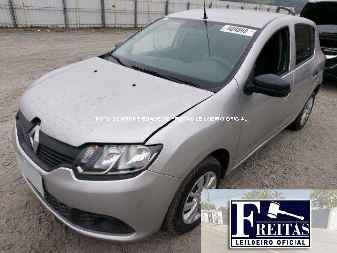 RENAULT SANDERO 18/18